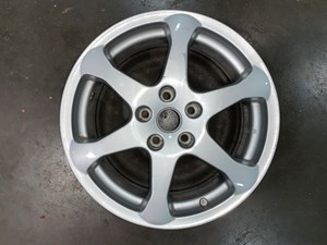 2004 Infiniti G35 17x7 6 Spoke Wheel OEM