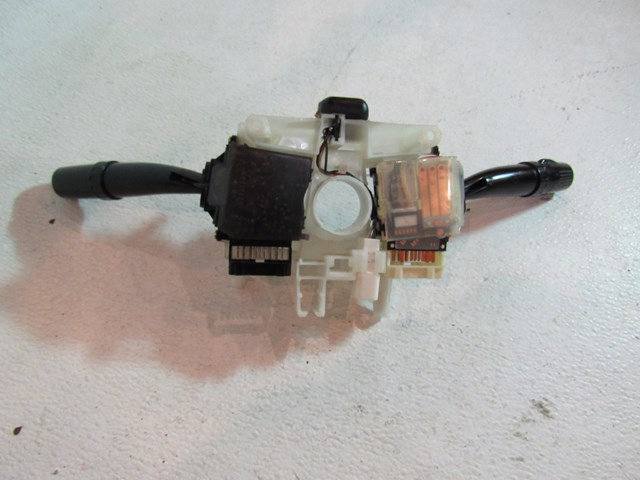 2001 Subaru Legacy Steering Column Switches