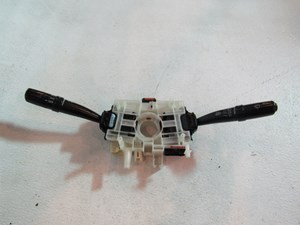 2001 Subaru Legacy Steering Column Switches