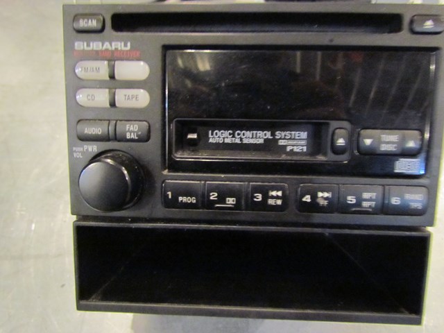 2001 Subaru Legacy GT Radio 86201AE12A