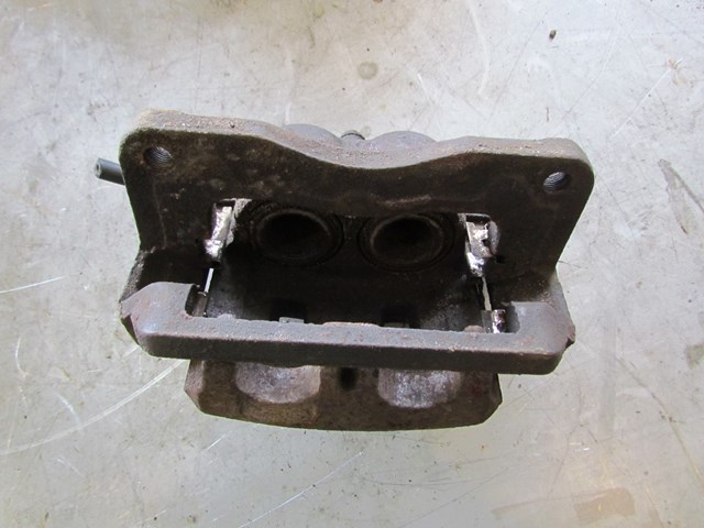 2001 Subaru Legacy Front RH Passenger Brake Caliper