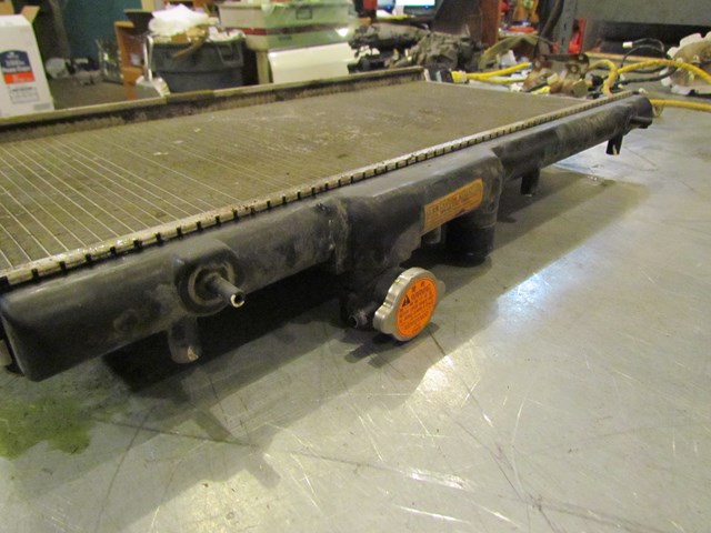 2001 Subaru Legacy GT Radiator