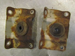 2001 Subaru Legacy GT Radiator Mount Brackets