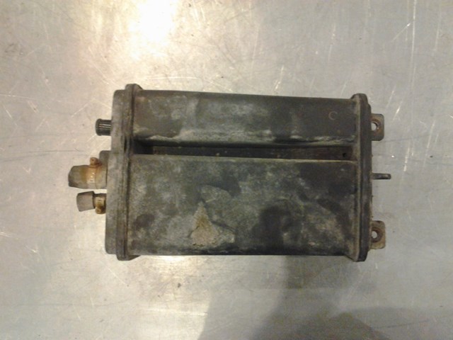 2001 Subaru Legacy EVAP Charcoal Canister