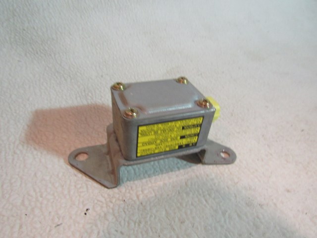 2002 Subaru Impreza LH Impact Sensor 98235FE030