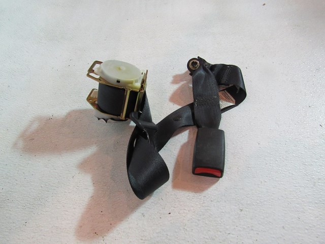 2001 Subaru Legacy Center Seat Belt 