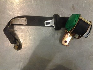 2001 Subaru Legacy RH Rear Seat Belt