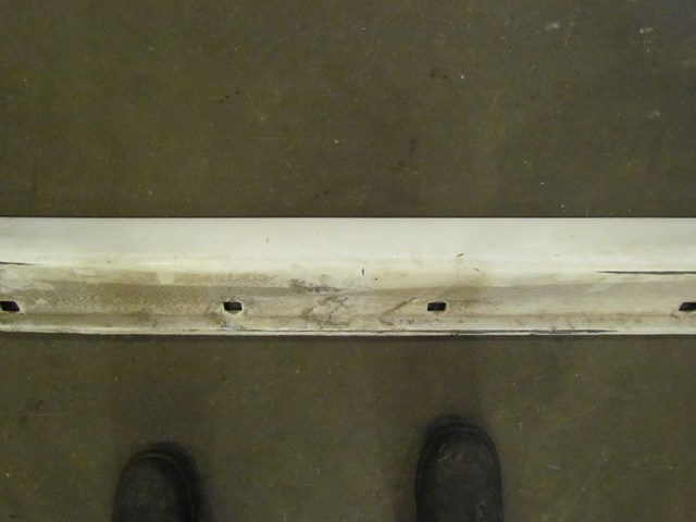 2001 Subaru Legacy GT LH Side Skirt