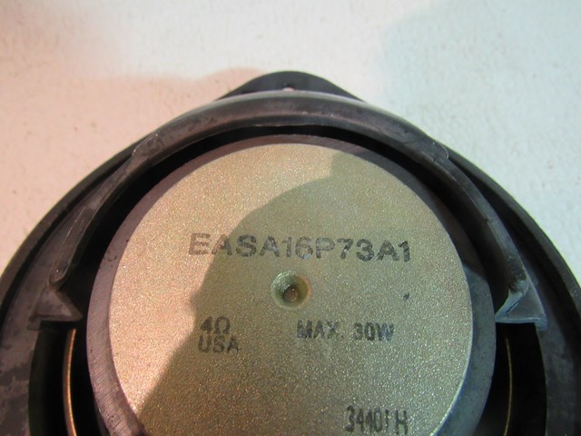 2002 Subaru Impreza Front LH Speaker EASA16P73A1