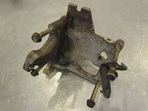 2001 Subaru Legacy GT AC Compressor Bracket