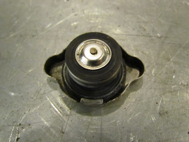 2001 Subaru Legacy GT Radiator Cap