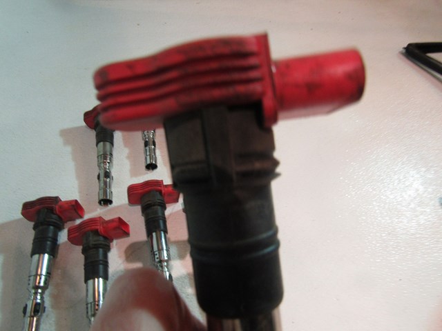 04 05 06 07 08 Audi A8 D3 Ignition Coil Set of8 06E 905 115 D