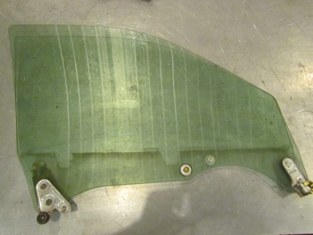 2001 Subaru Legacy GT Front LH Drivers Glass