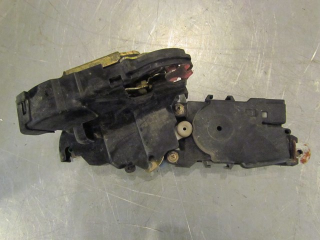 2001 Subaru Legacy GT Front LH Drivers Door Lock Actuator