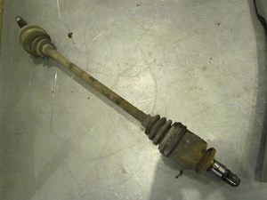 2001 Subaru Legacy Rear RH Passenger Axle