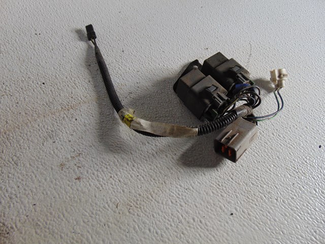 1996 Mazda Miata Compressor and Fan Relay