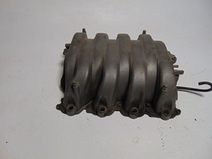 2004 Audi A8 Intake Manifold Plenum