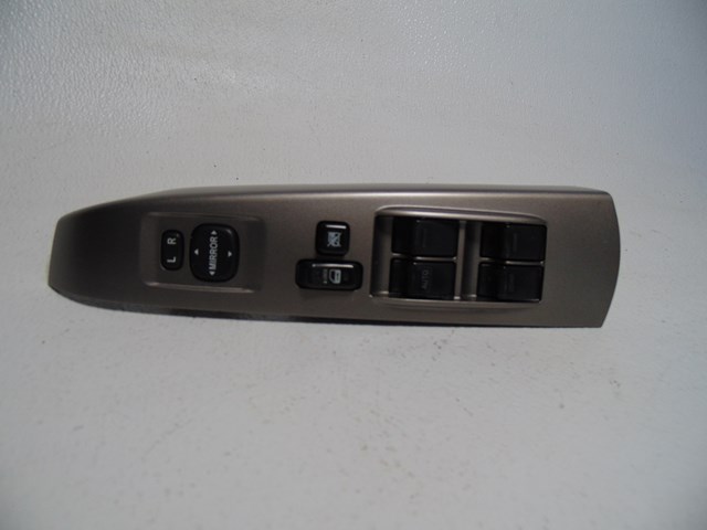 04 05 06 07 08 09Toyota Prius Front LH Driver Master Door Switch 84820 47050