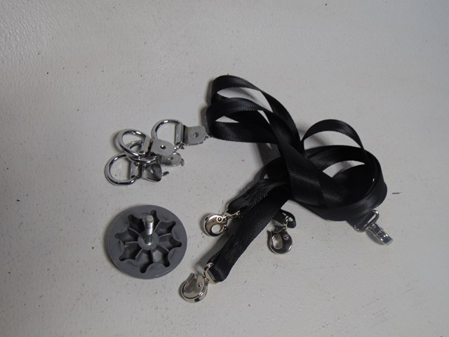 2007 Toyota Prius Cargo Holder & Spare Tire Tie Downs