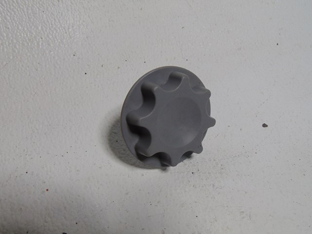 2007 Toyota Prius Cargo Holder & Spare Tire Tie Downs