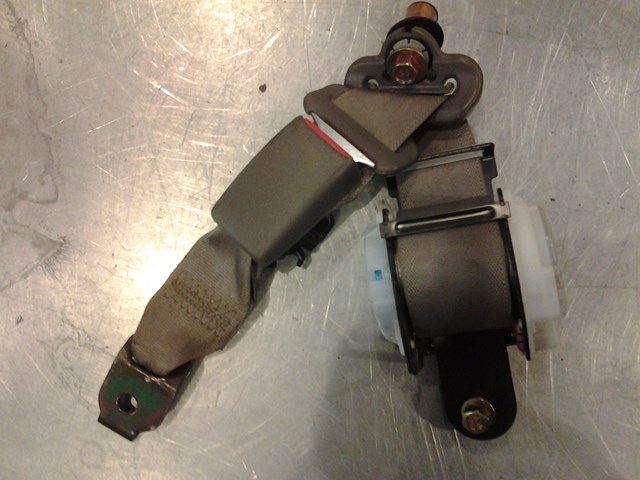 2004 Acura RSX LH Rear Seat Belt With Buckle