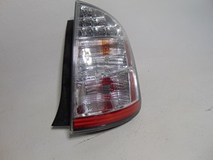2007 Toyota Prius RH Passenger Tail Light