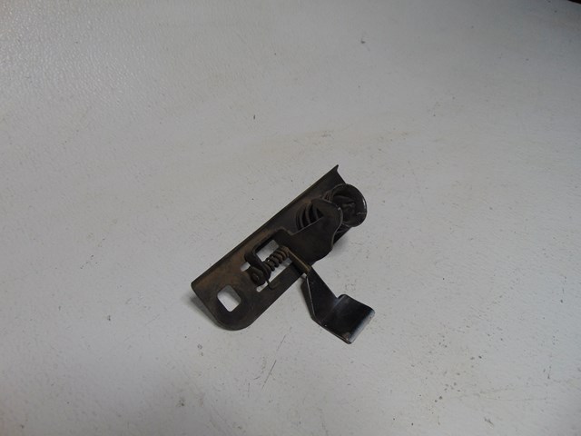 2001 Subaru Legacy Hood Latch
