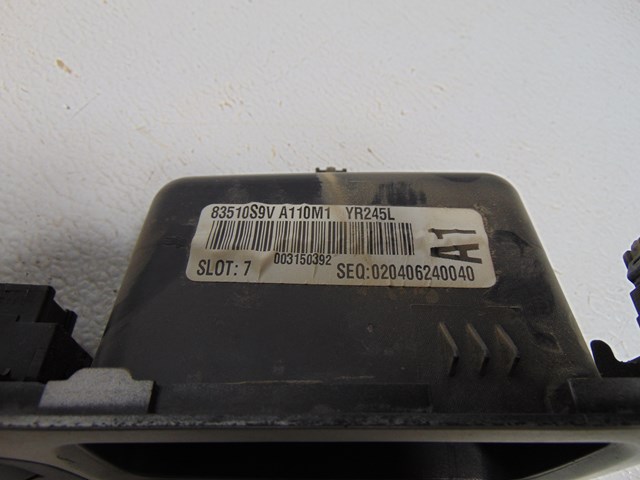 2004 Honda Pilot Front RH Passenger Door Switch 83510S9VA110M1