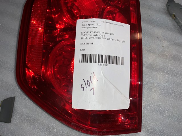 2004 Honda Pilot LH Driver Tail Light *See description*