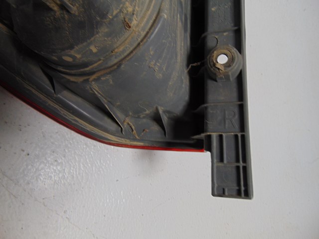 2004 Honda Pilot RH Passenger Tail Light
