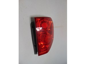 2004 Honda Pilot RH Passenger Tail Light