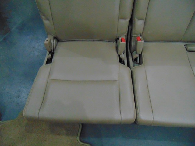 2004 Honda Pilot Third Row Seat Tan Leather-See Description for shipping require