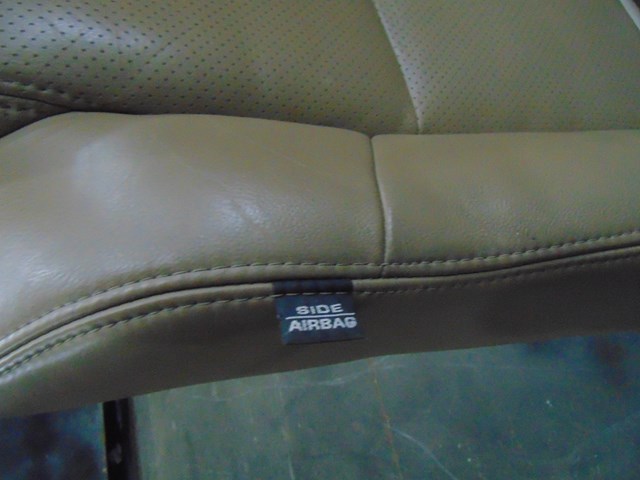 2004 Honda Pilot Front RH Passenger Seat- See Photos