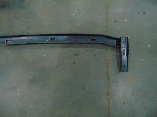2004 Honda Pilot Front Bumper Upper Retainer Brace Bumper Cover Upper Support Ba