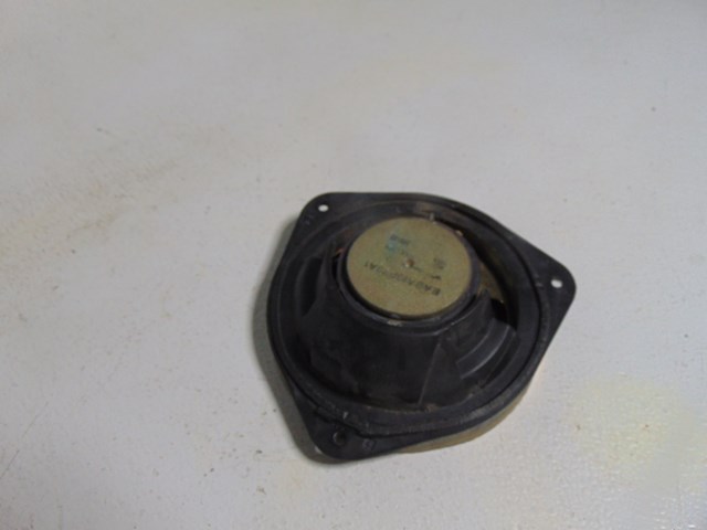 2002 Subaru Impreza Front LH Driver Door Speaker