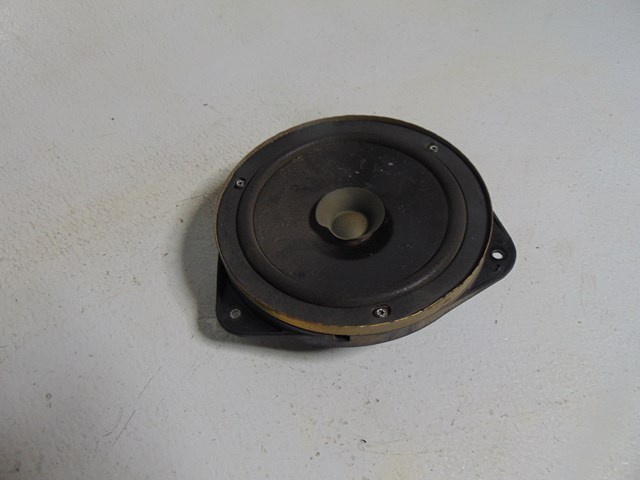 2002 Subaru Impreza Front LH Driver Door Speaker