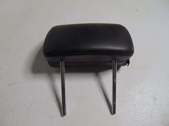 2003 Infiniti G35 Coupe Front RH Passenger Headrest