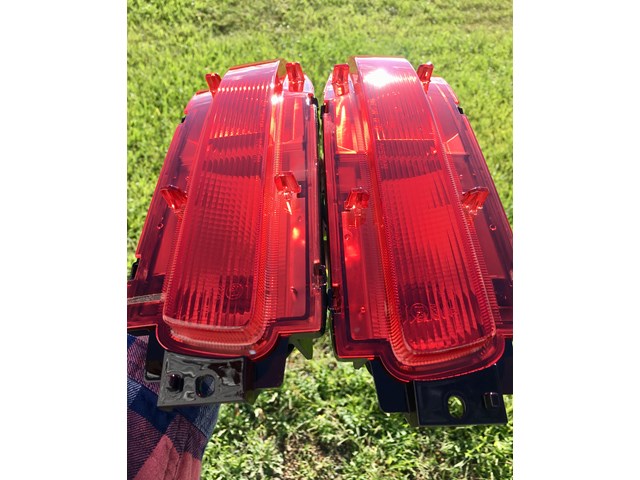 2003-2008 Nissan 350z Reverse Light Red Out
