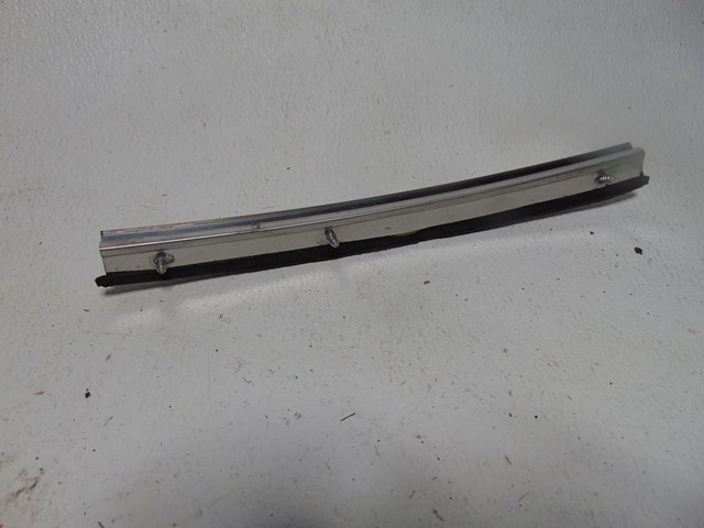 1989 Nissan 240sx S13 RH Passenger Door Seal Channel Trim