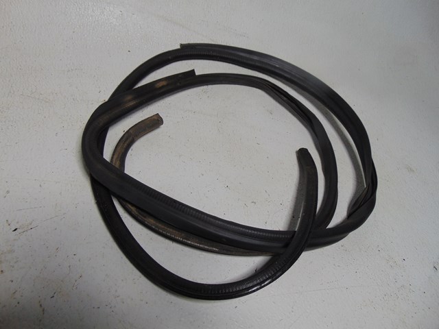 1989 Nissan 240sx S13 Hatchback Door Crease On Body Seal