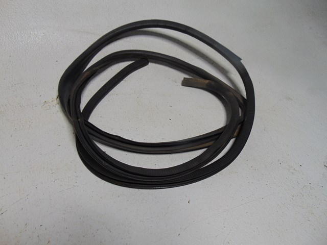 1989 Nissan 240sx S13 Hatchback Door Crease On Body Seal