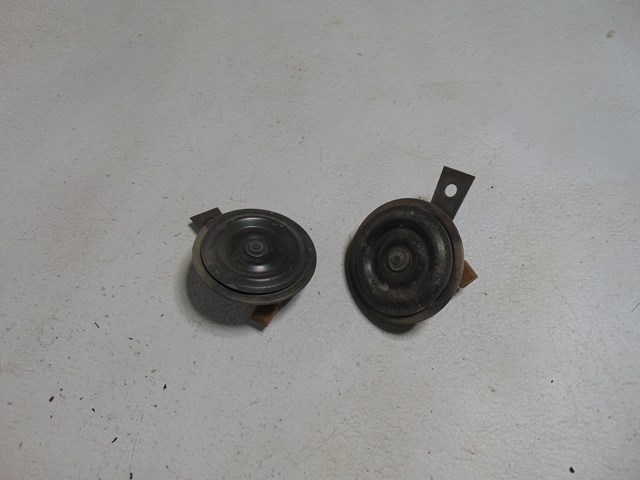 1989 Nissan 240sx S13 Horn Set