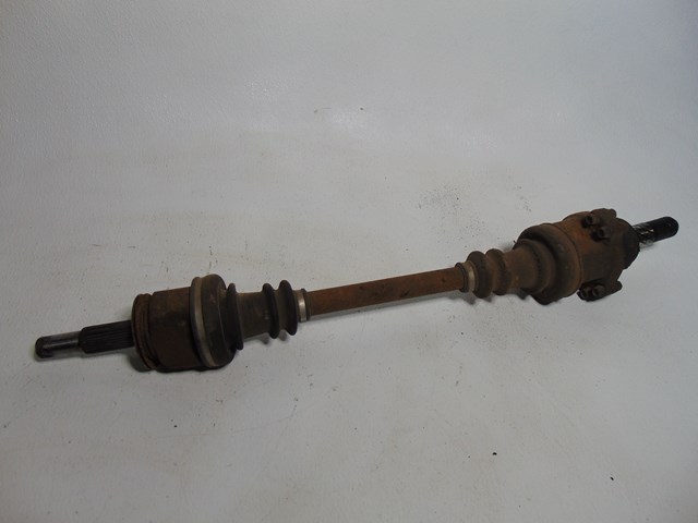 1989 Nissan 240sx Hatchback RH Passenger Rear Axle