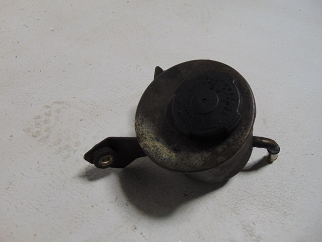 1989 Nissan 240sx Power Steering Fluid Reservoir