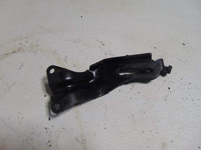 1989 Nissan 240sx Alternator Bracket