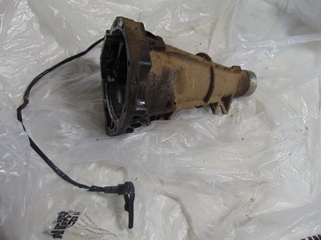 1989 Nissan 240sx AutoTransmission Tail Shaft Tail Housing-Read Description