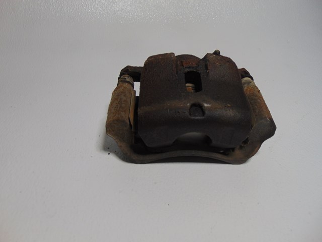 2004 Honda Pilot Front LH Driver Caliper