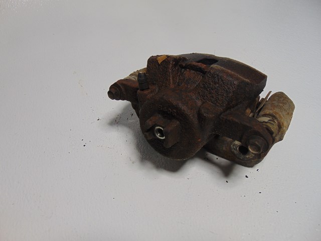 2004 Honda Pilot Front LH Driver Caliper