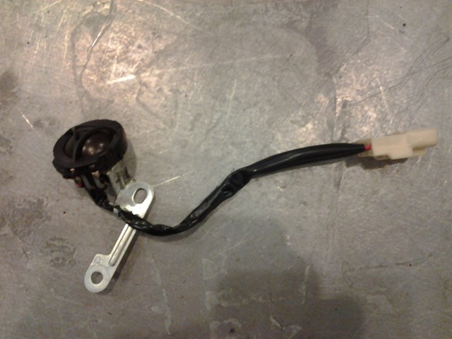 2003 Lexus IS300 RH Tweeter