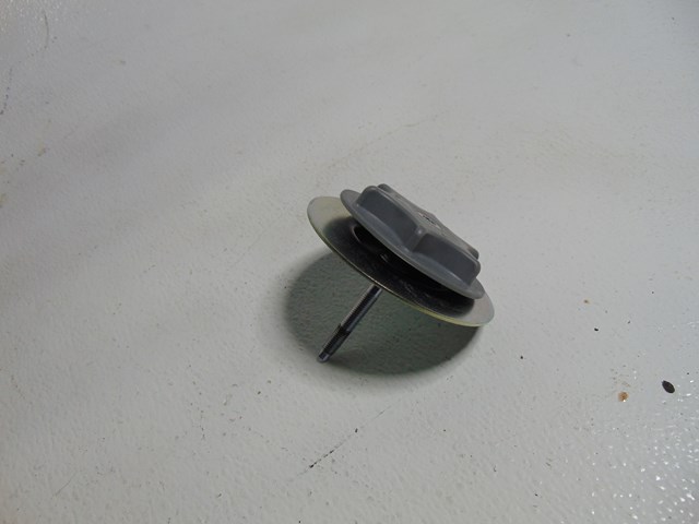 2014 Nissan Juke Spare Tire Anchor